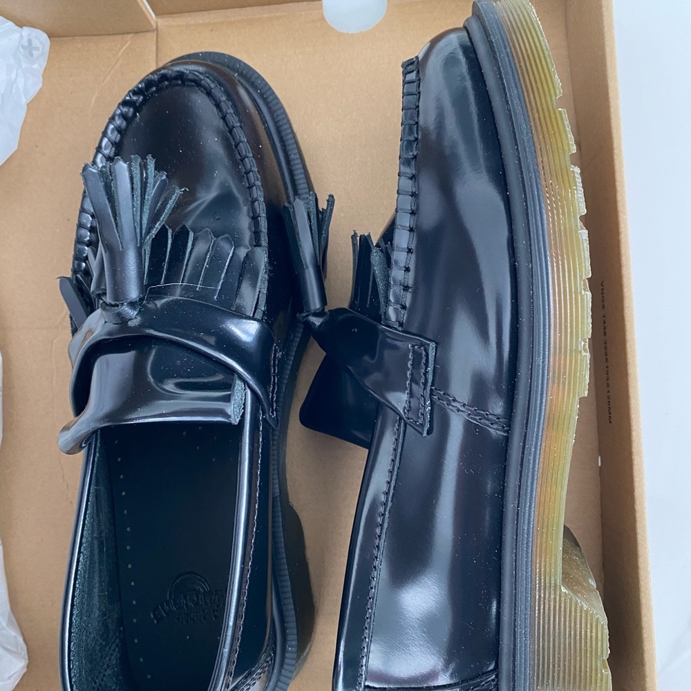 DR. MARTENS ADRIAN TASSEL LOAFERS